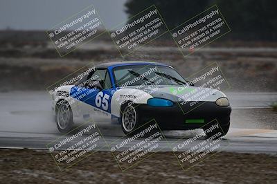 media/Nov-15-2025-CalClub SCCA (Sat) [[7bfa5a7151]]/Race/Group 4/